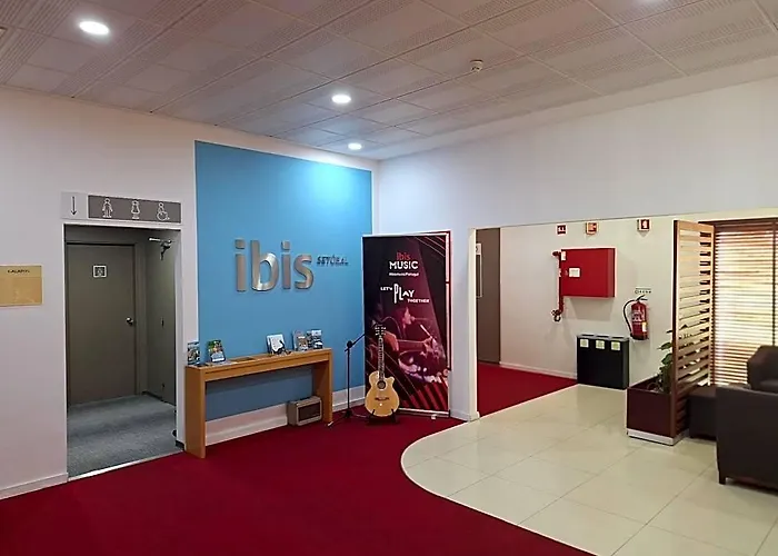 Ibis Setubal