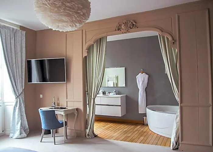 Hôtel Le Petit Périer