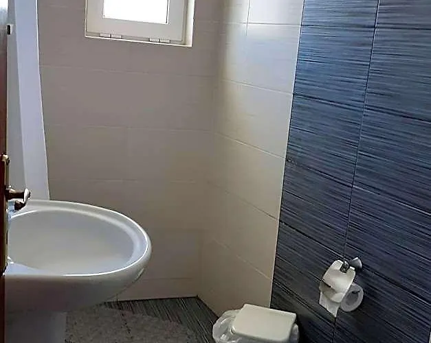 Nikolaki Rooms