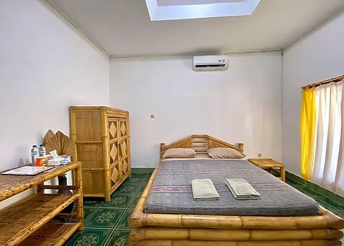 Duyung Rooms And Resto