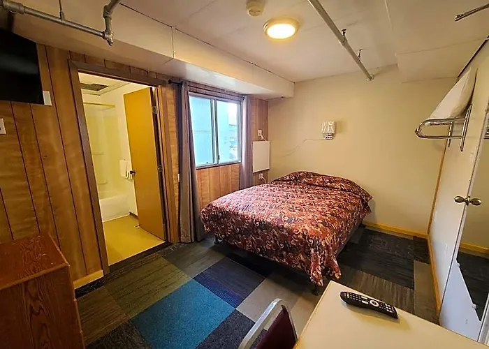 Keystone Hotel