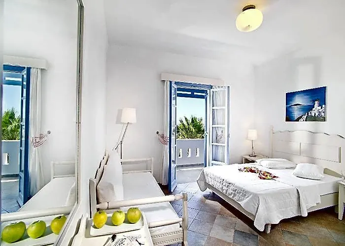 Koufonisia Hotel & Resort