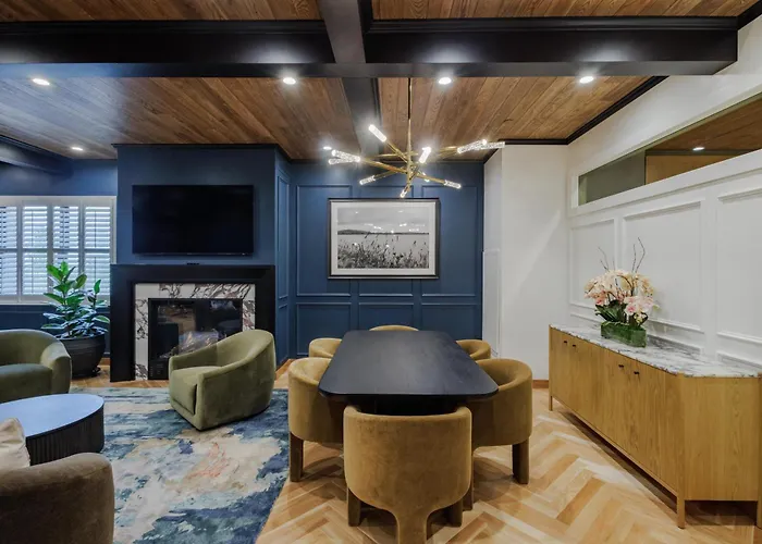 Skaneateles Fields Resort & Spa, Curio Collection By Hilton