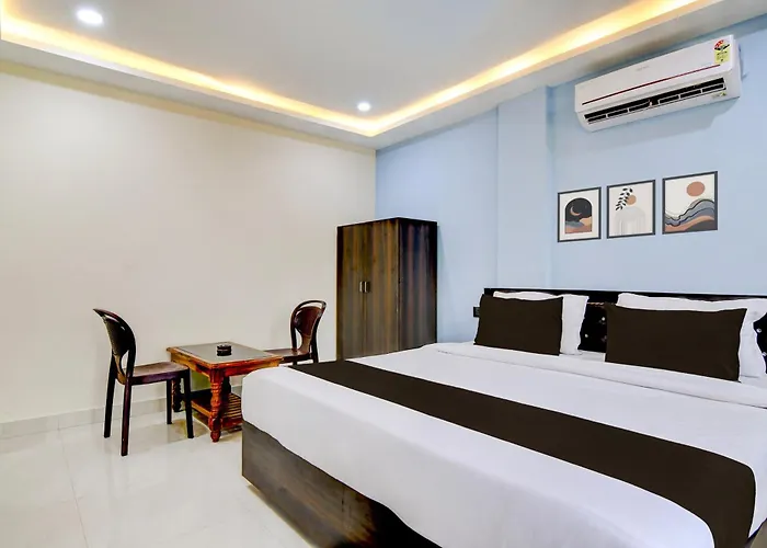 Hotel O S-Square