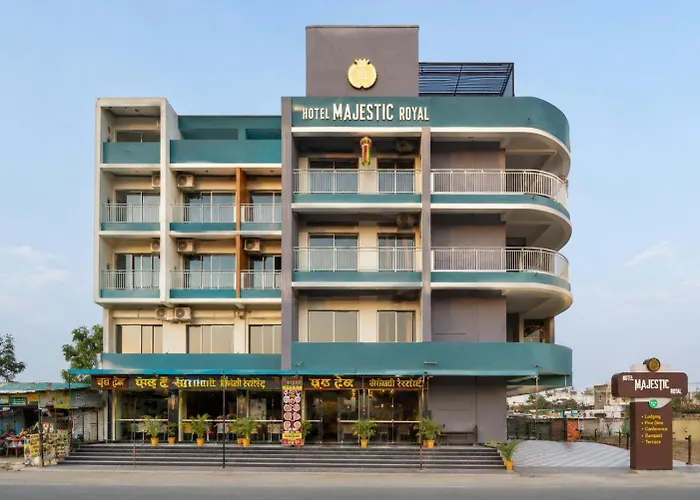 Majestic Royal By Travel Pleasure Hotels