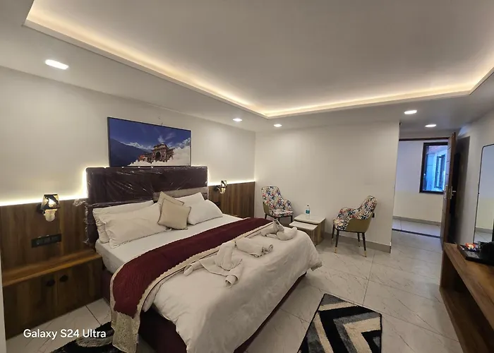 Hotel Royal Badri - A Pilgrim'S Habitat