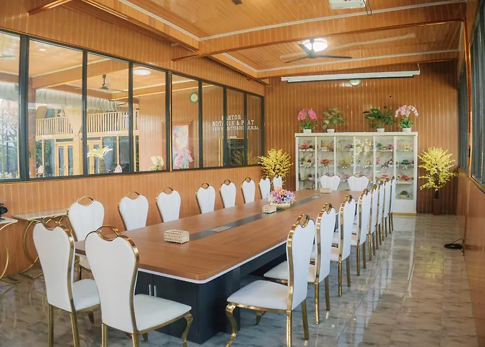 Mik Resort & Hotel