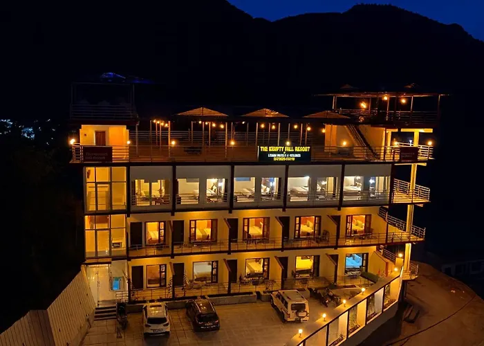 The Kempty Fall Resort, Mussoorie - Lavish & Luxury Stay