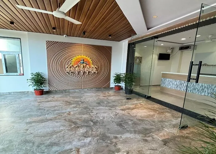 Hotel Arunodaya Avenue