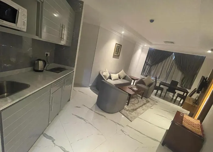 Continental Hotel & Suite