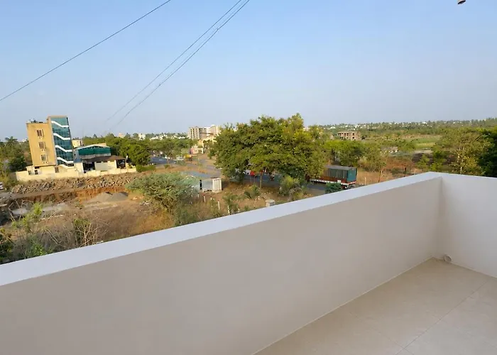 Hotel Shree Jay Amba Deluxe