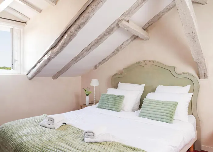 Logis Hôtel Auberge Lukaïna