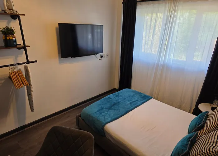 Cosy & Leafy Guesthouse - Perfect For Bhx & Nec - Receptionless