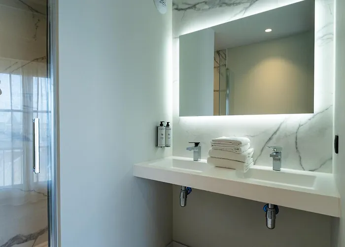Hotel & Spa Des Beaux-Arts Bourges, A Member Of Radisson Individuals