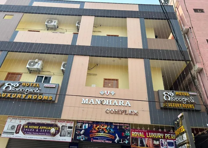 Hotel Gokulam Grand