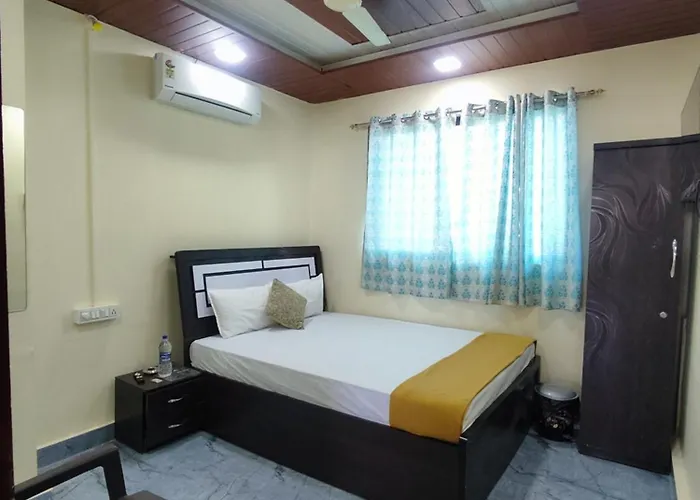 Ambient Homestay, In Nashik