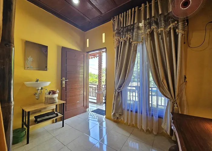 Sumatra Inn & Travel