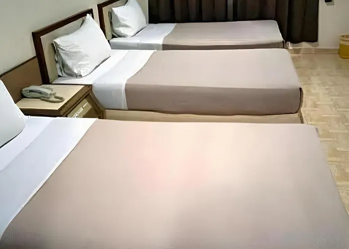 Ts Hotel - Taman Rinting