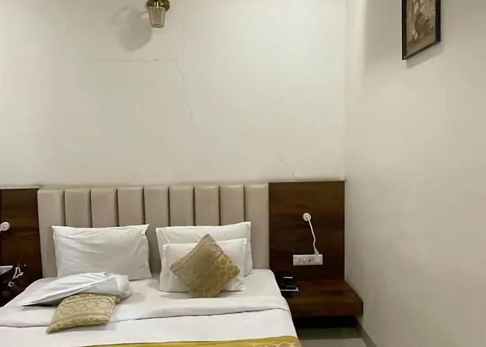 Hotel Moon Palace