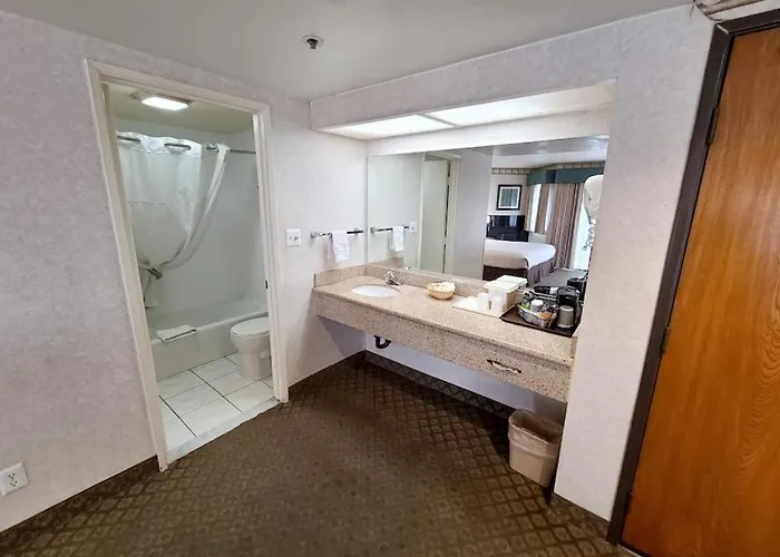 Huntington Beach Inn