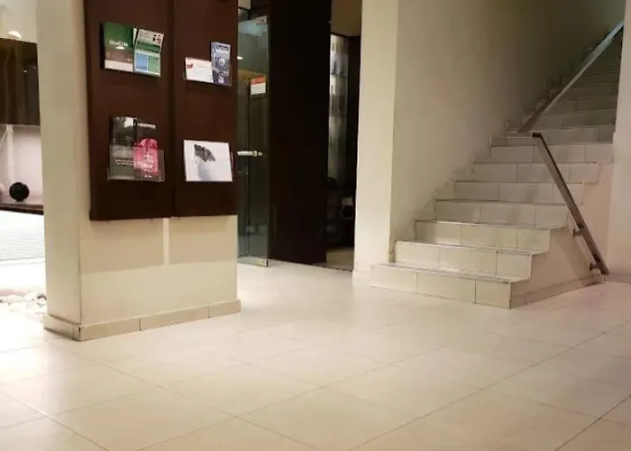 Colon Hotel Y Apart