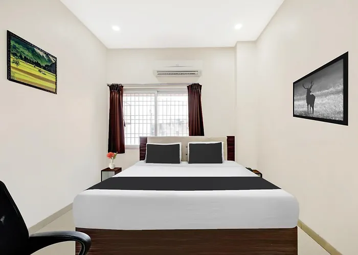 Oyo Collection O Dabagardens Near Rk Beach