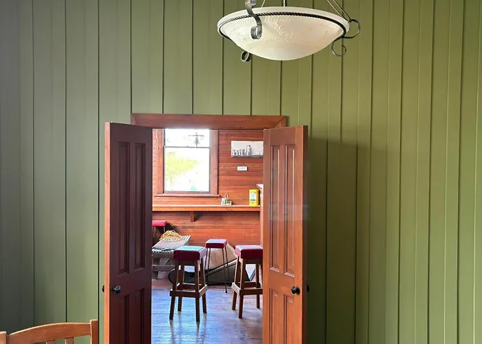 Central Otago Hydeaway