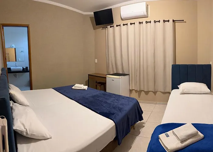 Point Hotel