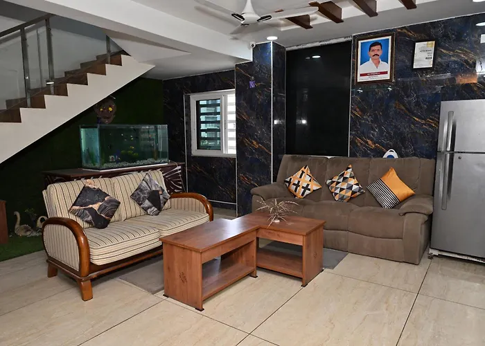 Hotel Ganesh Mahalakshmi Inn