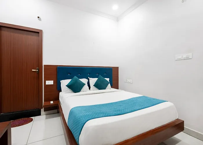 Hotel Aditya Premier