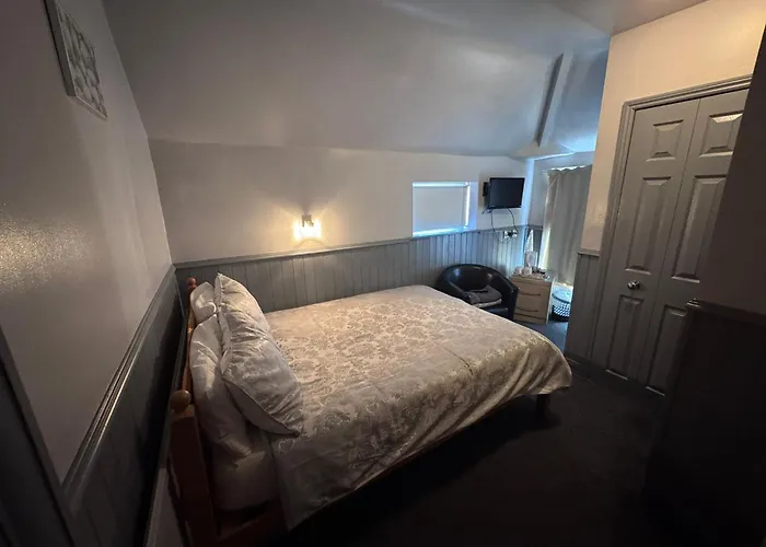 Mallow View Hotel - Cleethorpes - Great Stays For Contractors Or Family Holidays