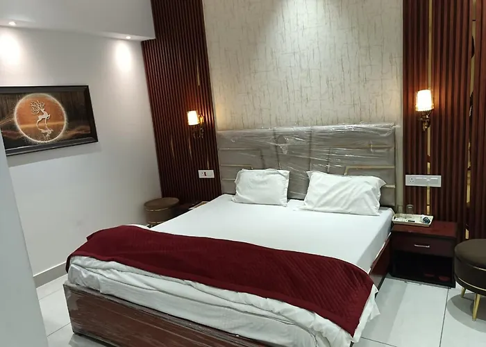 Hotel Deepjot