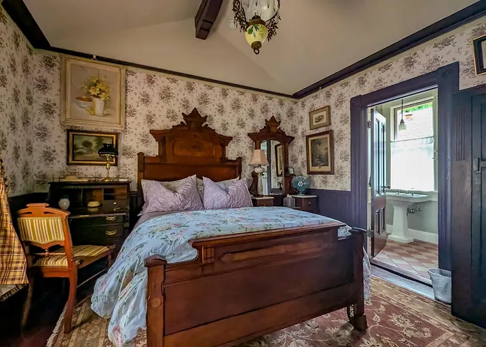 The Arthur Blair Historic Inn