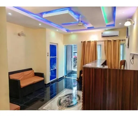 Naira & Kobo Hotel And Suite