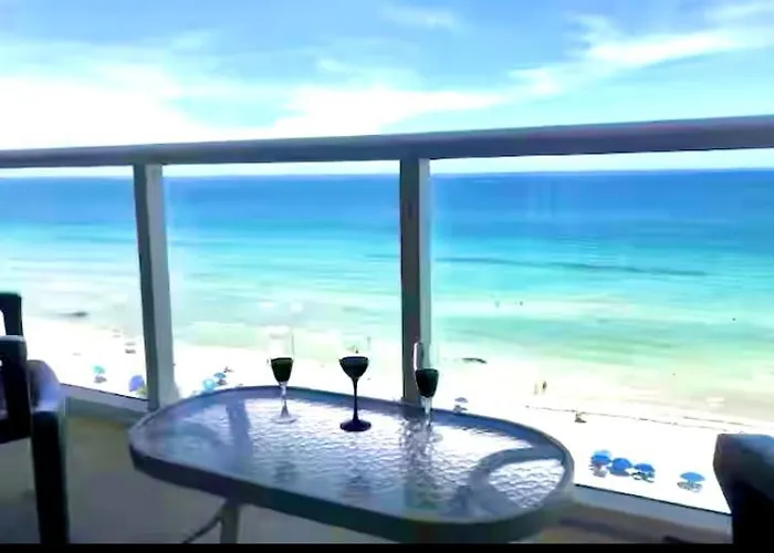 Aventura Beach Club