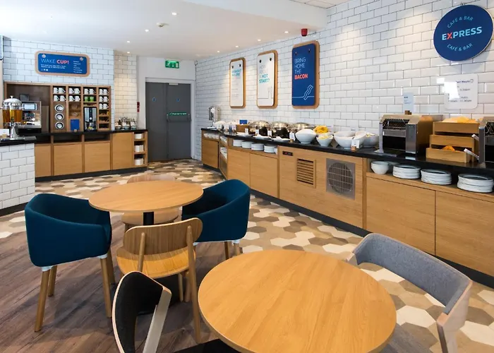 Holiday Inn Express Bristol City Centre By Ihg