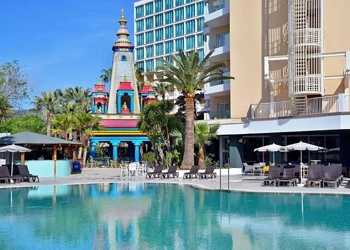 SOL Katmandú Park&Resort