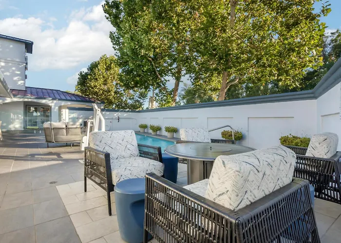 Best Western Plus Riviera