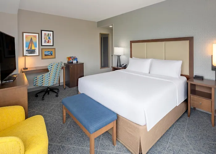 Hampton Inn By Hilton Halifax Downtown