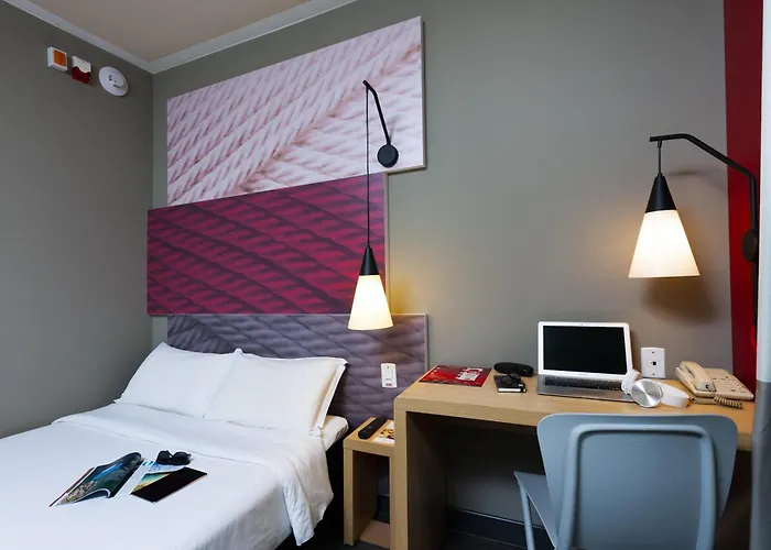 Ibis Sao Carlos