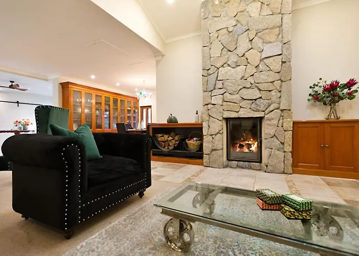 Twelve On Albert