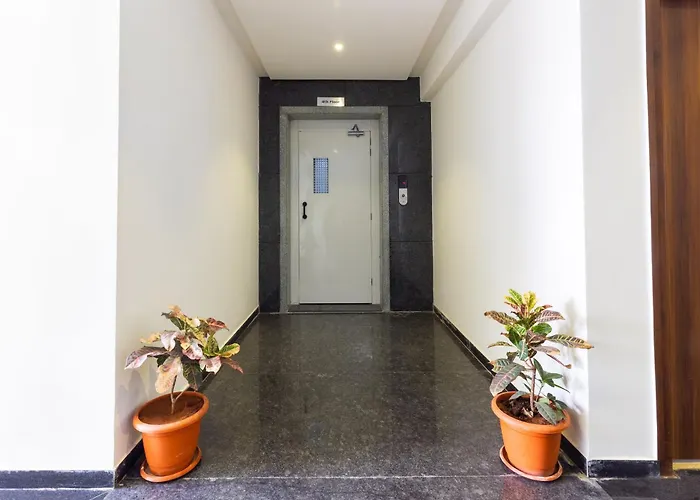 Super Hotel O Qualia Inn Kondapur Near Botanical Garden