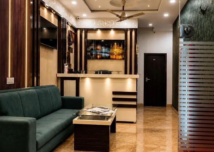 Hotel Kabir Residency-4 Min Walk To Golden Temple