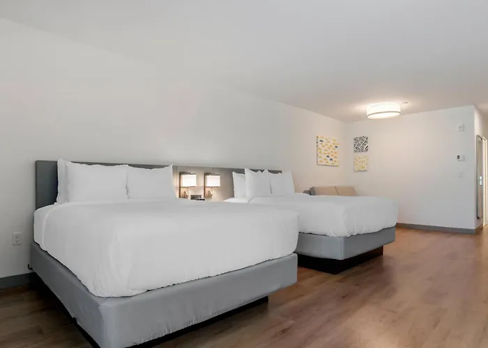 Comfort Inn & Suites Panama City Beach - Pier Park Area
