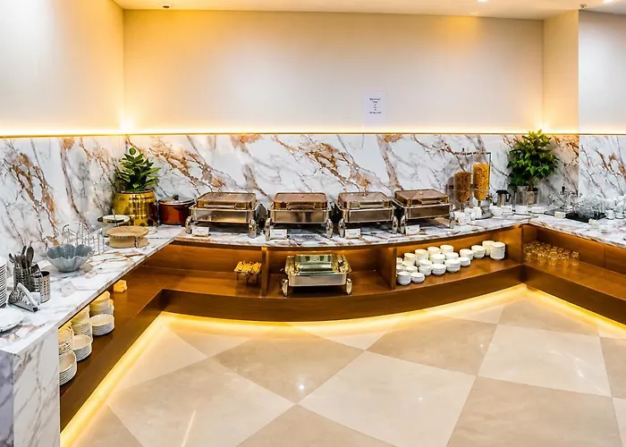 Hotel Avadh Classio Near By Ram Mandir