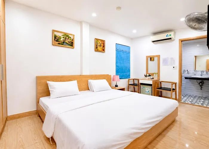 Sea Side Hotel Cat Ba & Music Box
