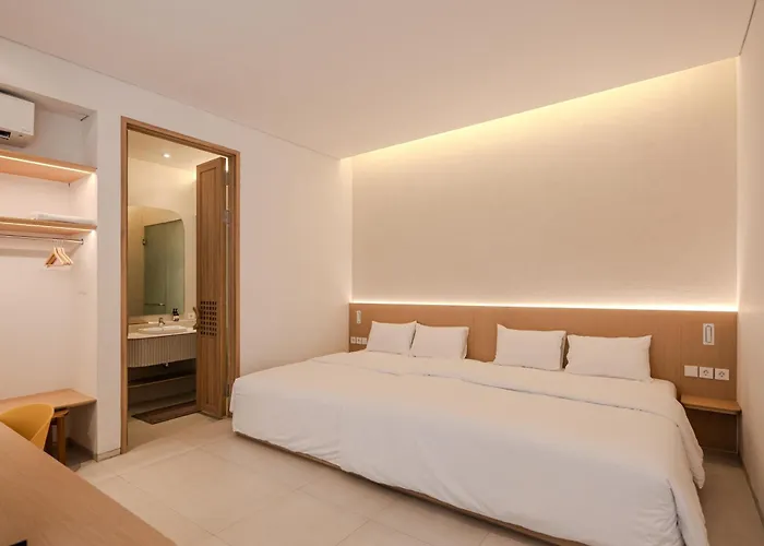 Astavana Suites Batubelig