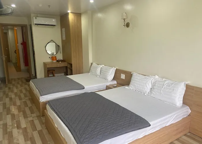 Anh Nhu Hostel & Restaurant Cat Ba