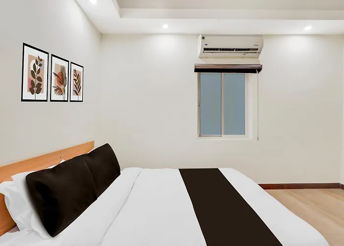 Super Hotel O Upper Bazar Formerly Rr Residency