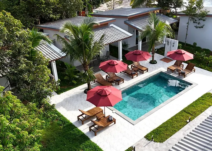 Benz & Ben Khaolak Retreat